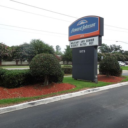 Howard Johnson By Wyndham Virginia Beach Motel Exterior photo